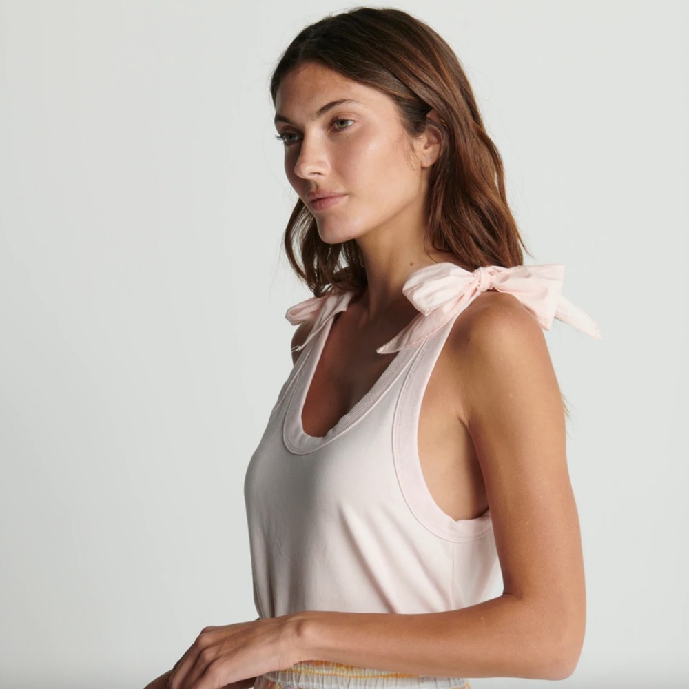 SUNDAYS SCOUT TOP IN SOFT PINK size Medium
